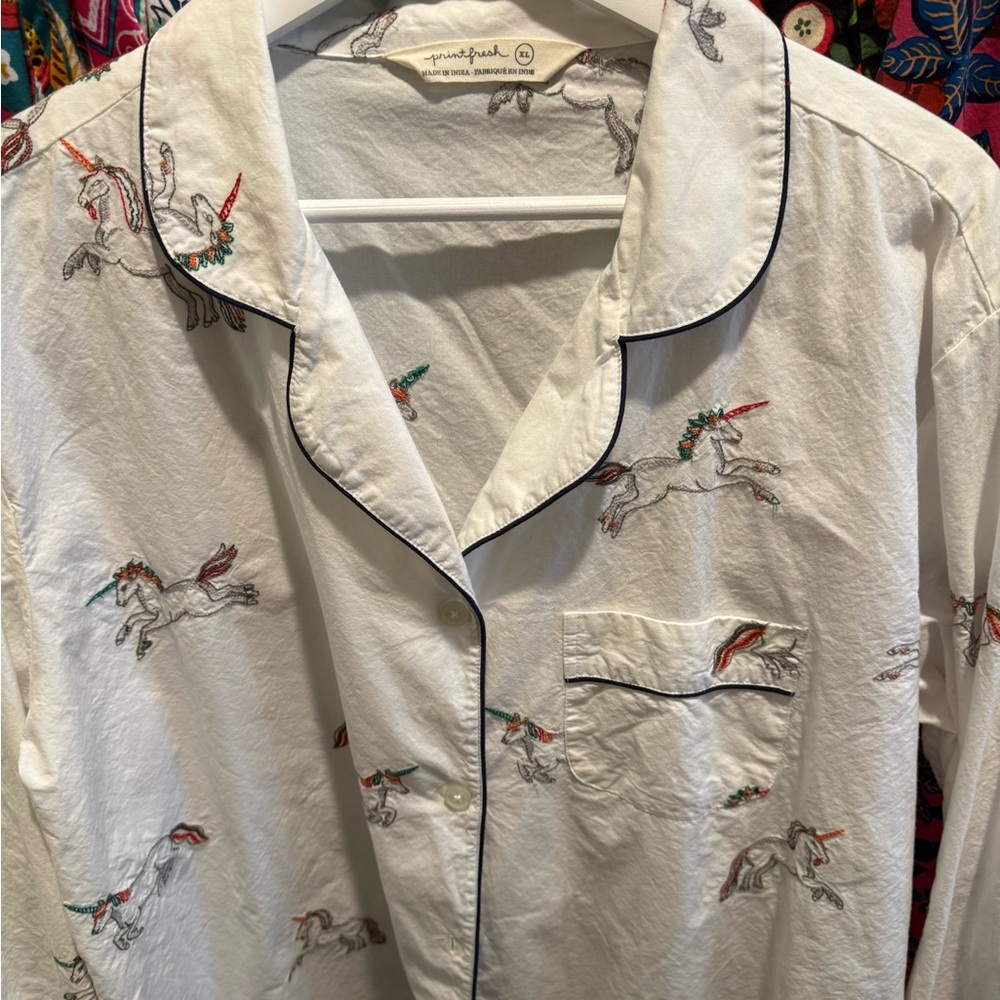 Printfresh White Pajama Set With Black Accents - image 2